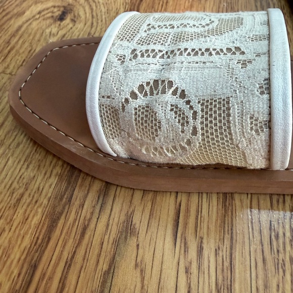Chloe Woody Lace Slides size 38 - Picture 6 of 12